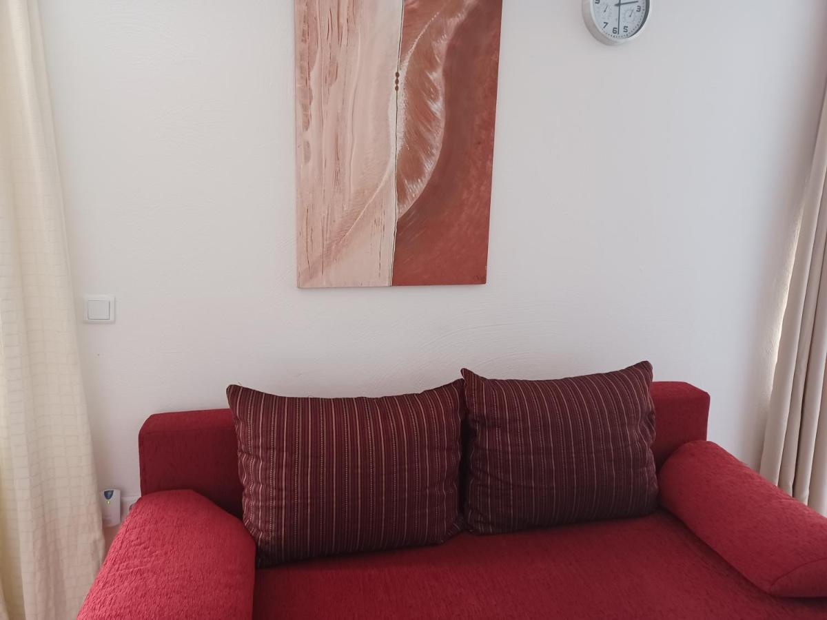 Ehemalige Bibliothek Apartment Fuer 2 Mit Kueche Kamin Netflix Parken Und Hofladen Steinhofel Extérieur photo